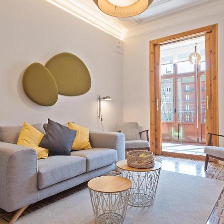 Central Apartments Barcelona Ngoại thất bức ảnh