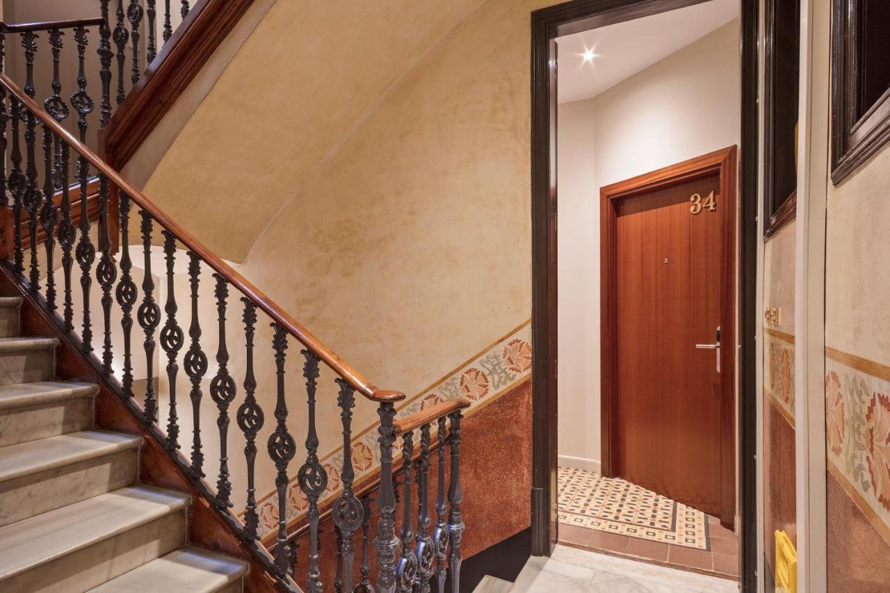 Central Apartments Barcelona Ngoại thất bức ảnh